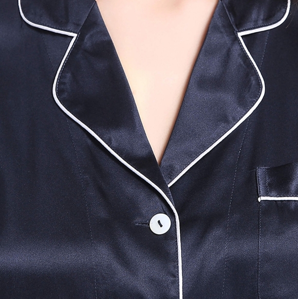 Lilysilk Chic Trimmed women Silk Pajamas Set - Picture 6 of 9